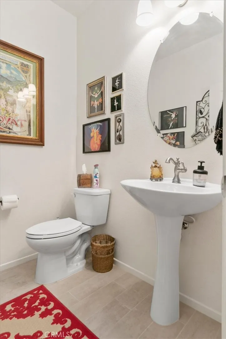 1463 Yarrow Beaumont, CA 92223