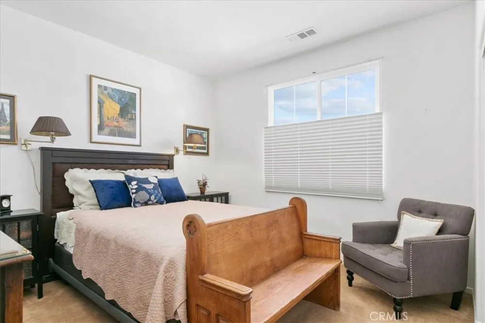 1463 Yarrow Beaumont, CA 92223