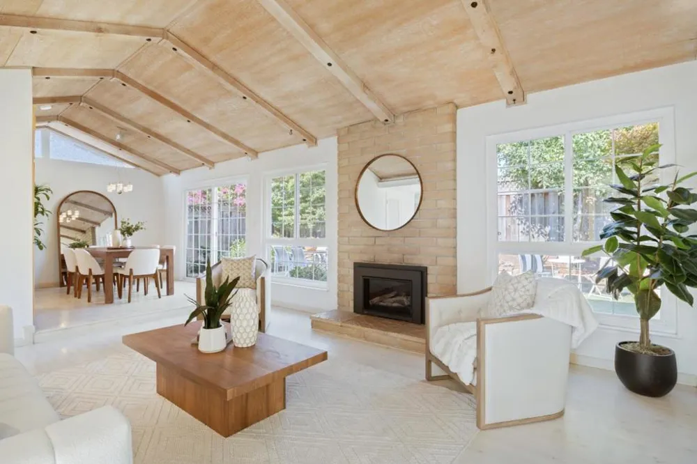 1073 Sargent Drive Sunnyvale, CA 94087