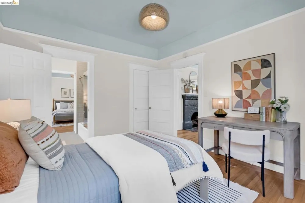 1710 Russell Berkeley, CA 94703