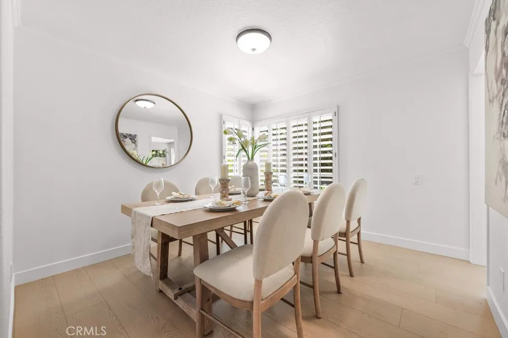 24 Whitecloud Irvine, CA 92614