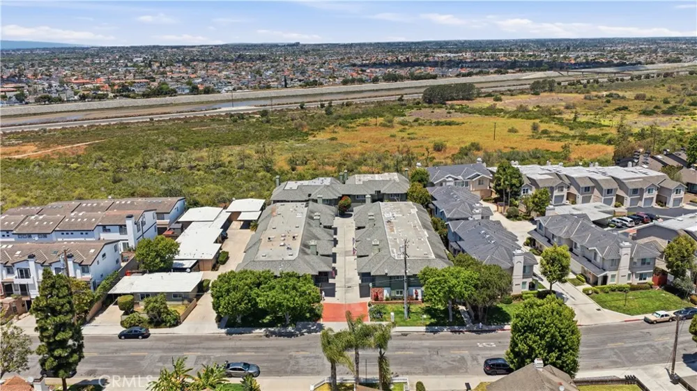 2231 Pacific #A1 Costa Mesa, CA 92627