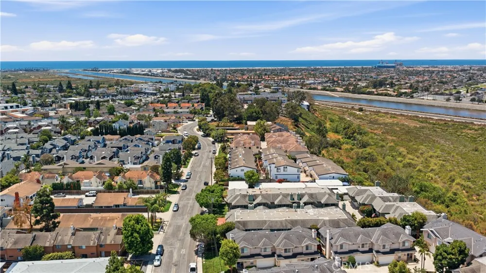 2231 Pacific #A1 Costa Mesa, CA 92627