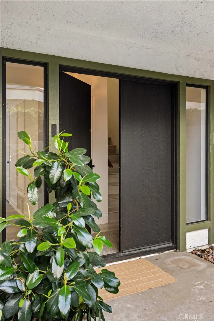 2231 Pacific #A1 Costa Mesa, CA 92627