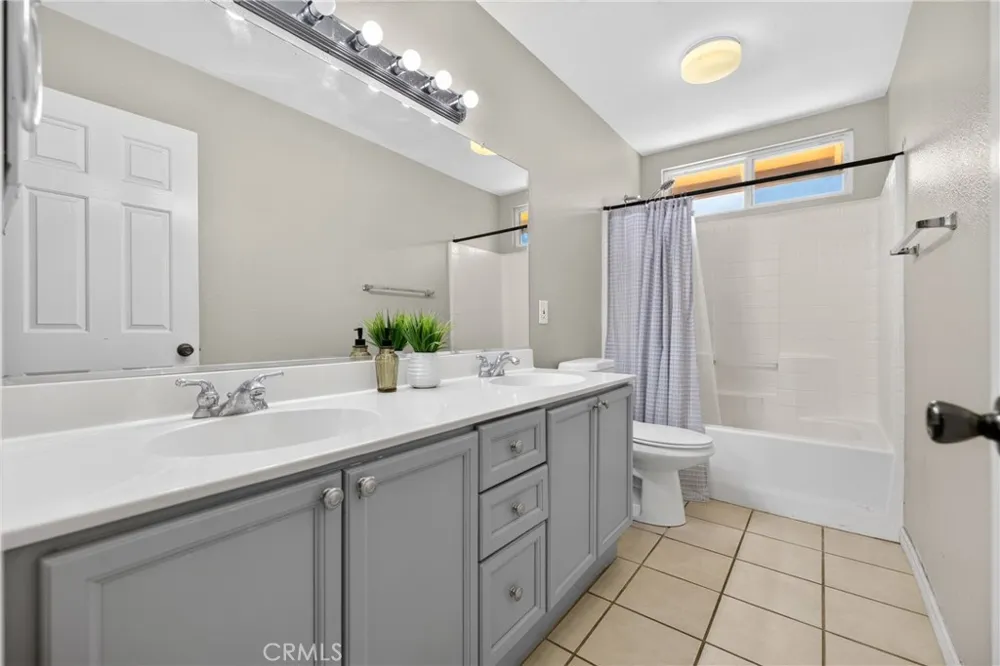 1340 Whispering Wind Corona, CA 92881