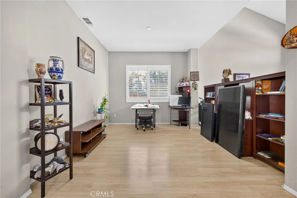 1340 Whispering Wind Corona, CA 92881