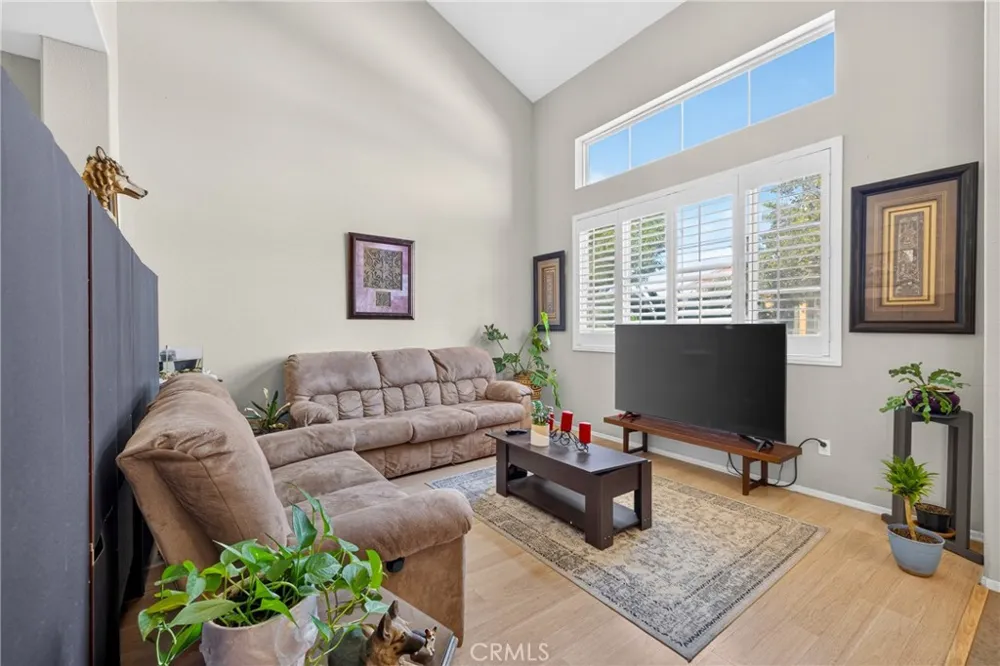 1340 Whispering Wind Corona, CA 92881