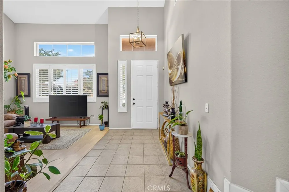 1340 Whispering Wind Corona, CA 92881