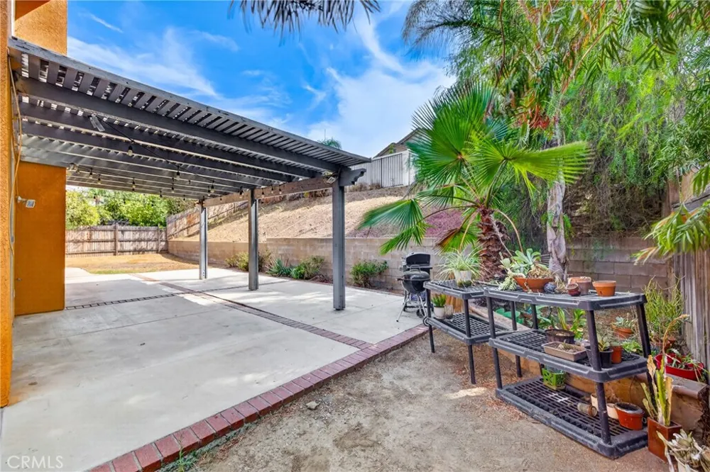 1340 Whispering Wind Corona, CA 92881