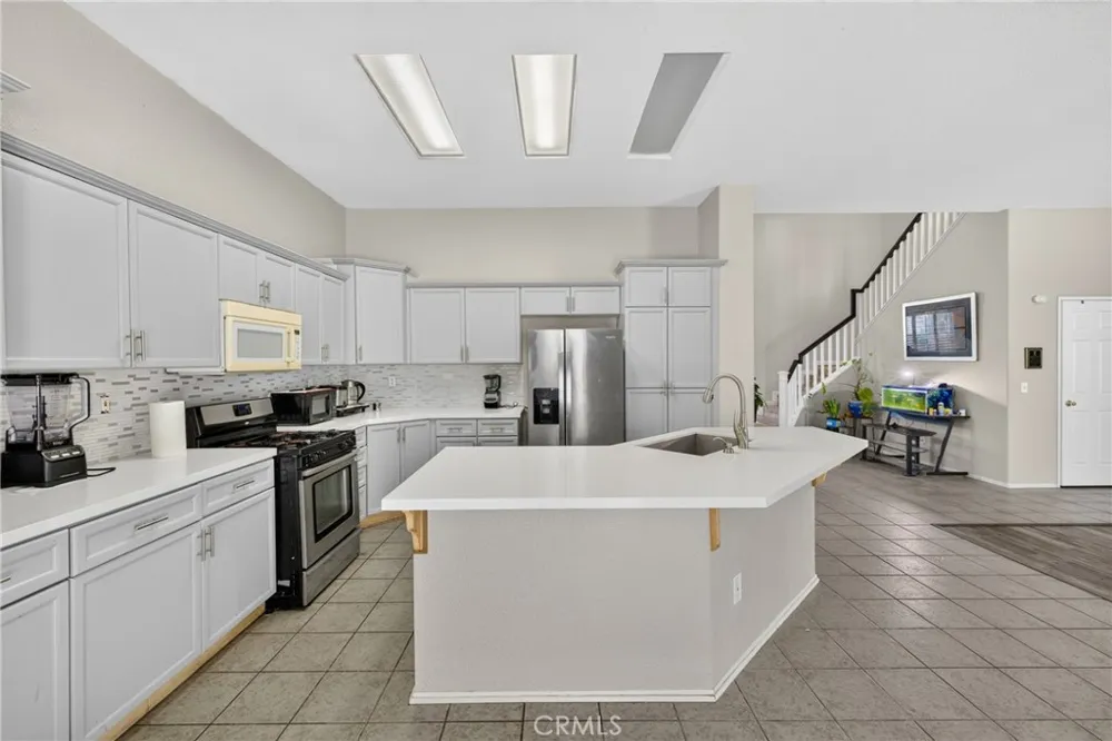 1340 Whispering Wind Corona, CA 92881