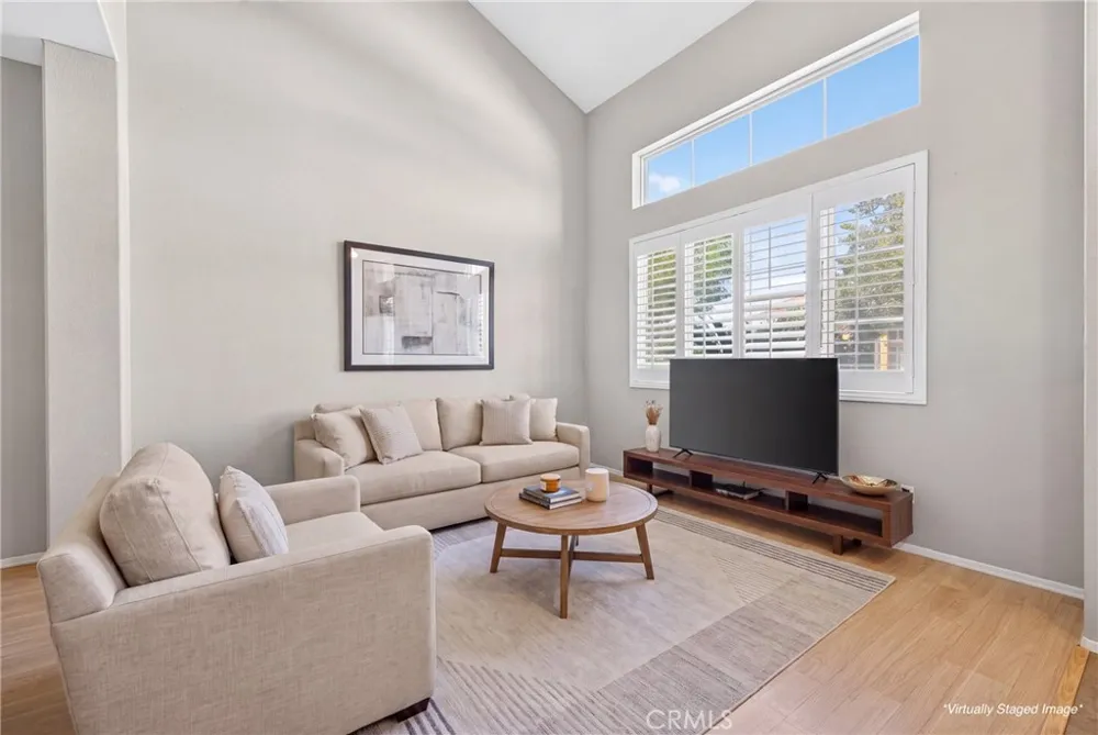 1340 Whispering Wind Corona, CA 92881