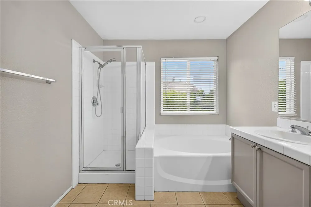 1340 Whispering Wind Corona, CA 92881