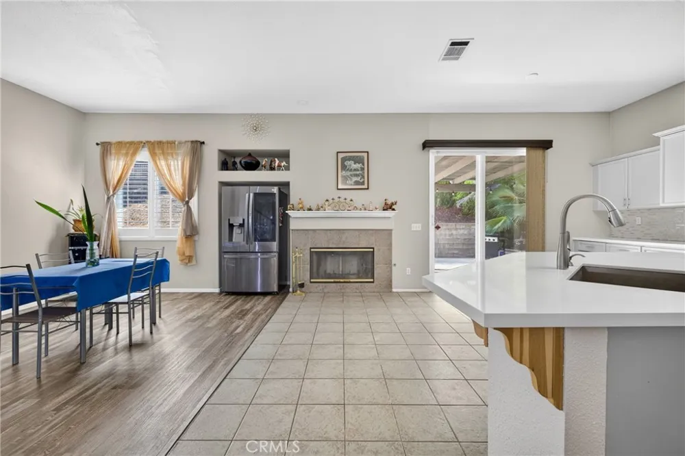 1340 Whispering Wind Corona, CA 92881