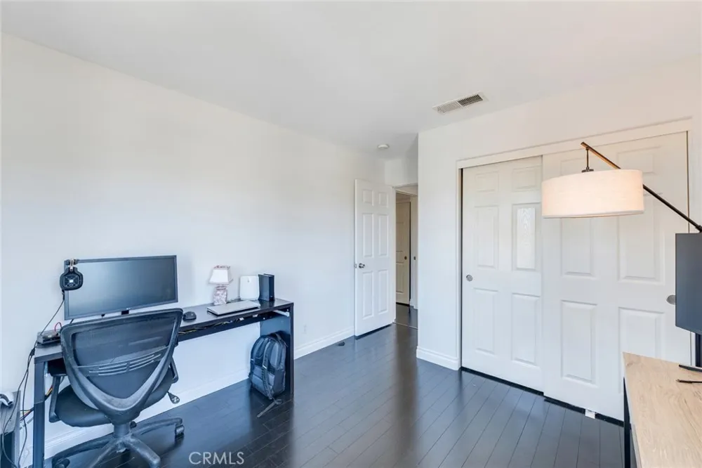12977 Clemson Eastvale, CA 92880