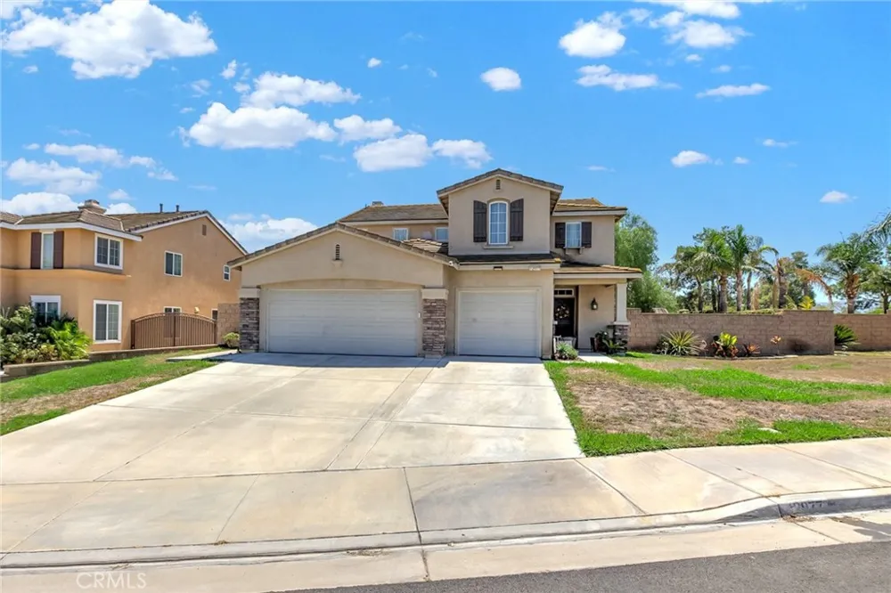 12977 Clemson Eastvale, CA 92880