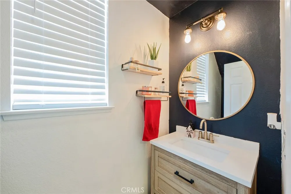 12977 Clemson Eastvale, CA 92880
