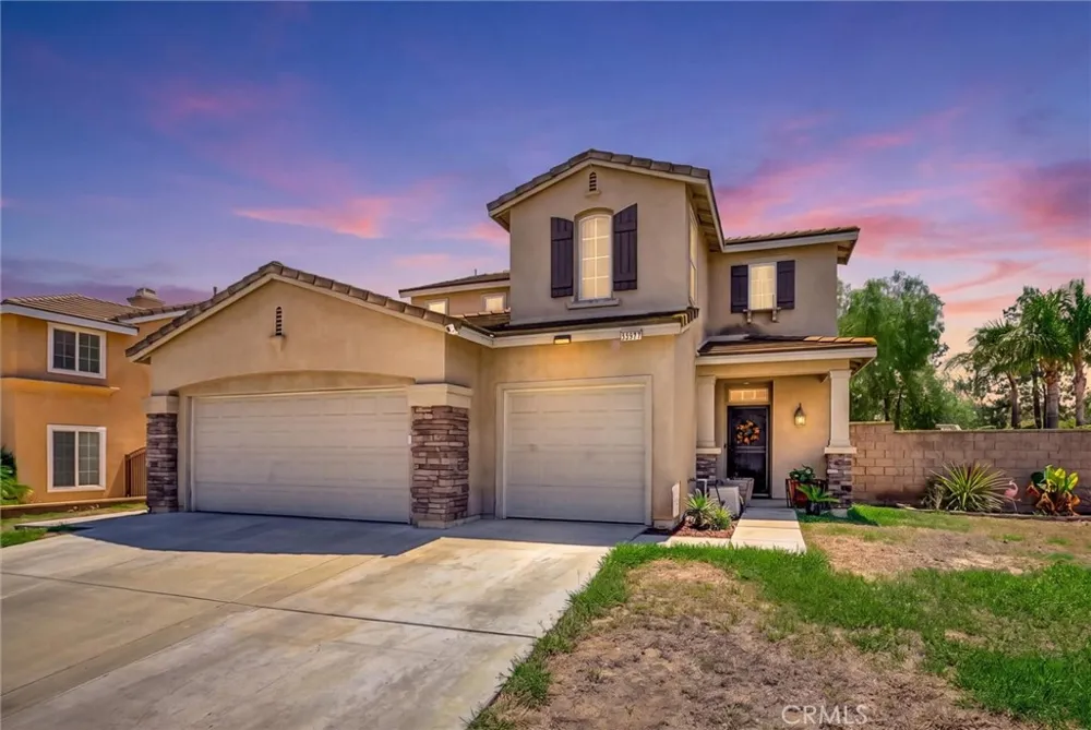 12977 Clemson Eastvale, CA 92880