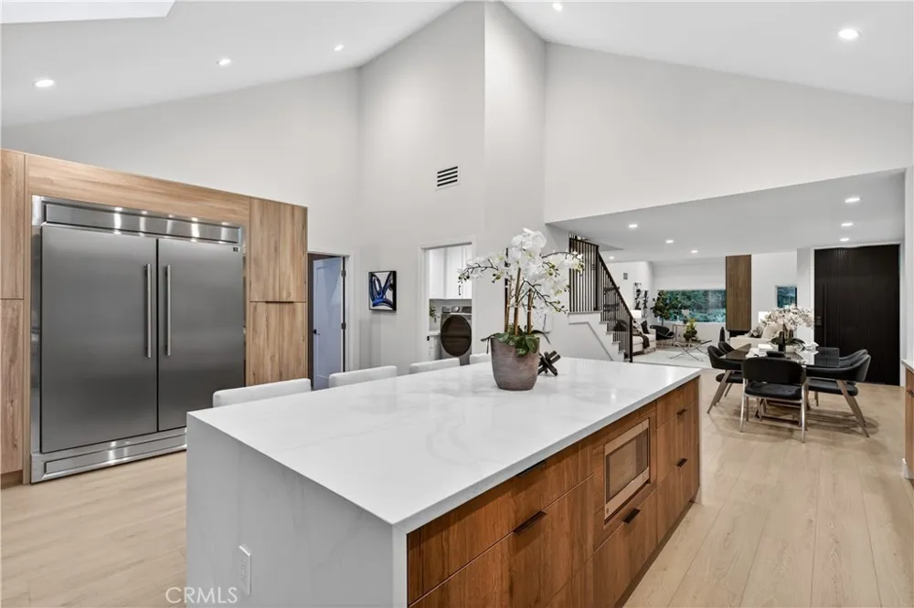 5506 Forest Cove Lane Agoura Hills, CA 90301