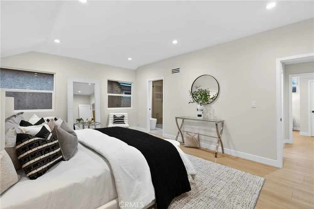 5506 Forest Cove Lane Agoura Hills, CA 90301