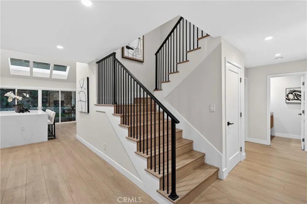 5506 Forest Cove Lane Agoura Hills, CA 90301