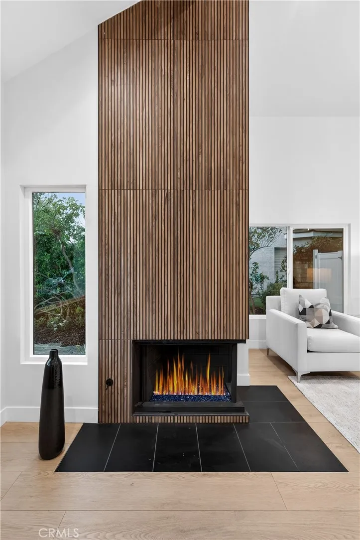 5506 Forest Cove Lane Agoura Hills, CA 90301