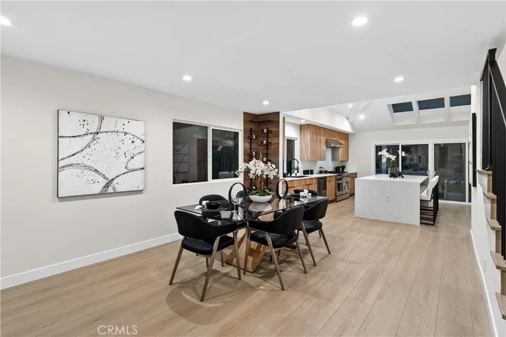 5506 Forest Cove Lane Agoura Hills, CA 90301