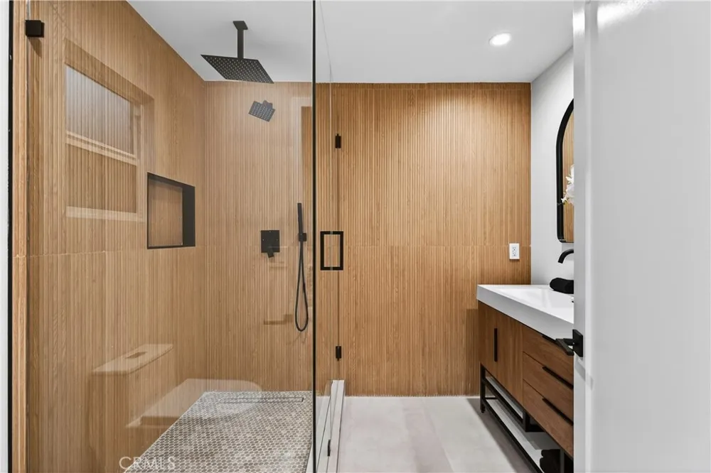 5506 Forest Cove Lane Agoura Hills, CA 90301