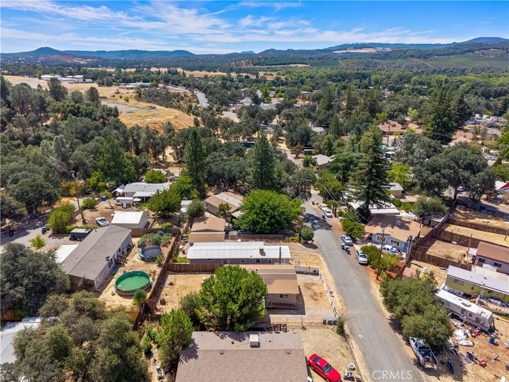 6153 James Street Clearlake, CA 95422