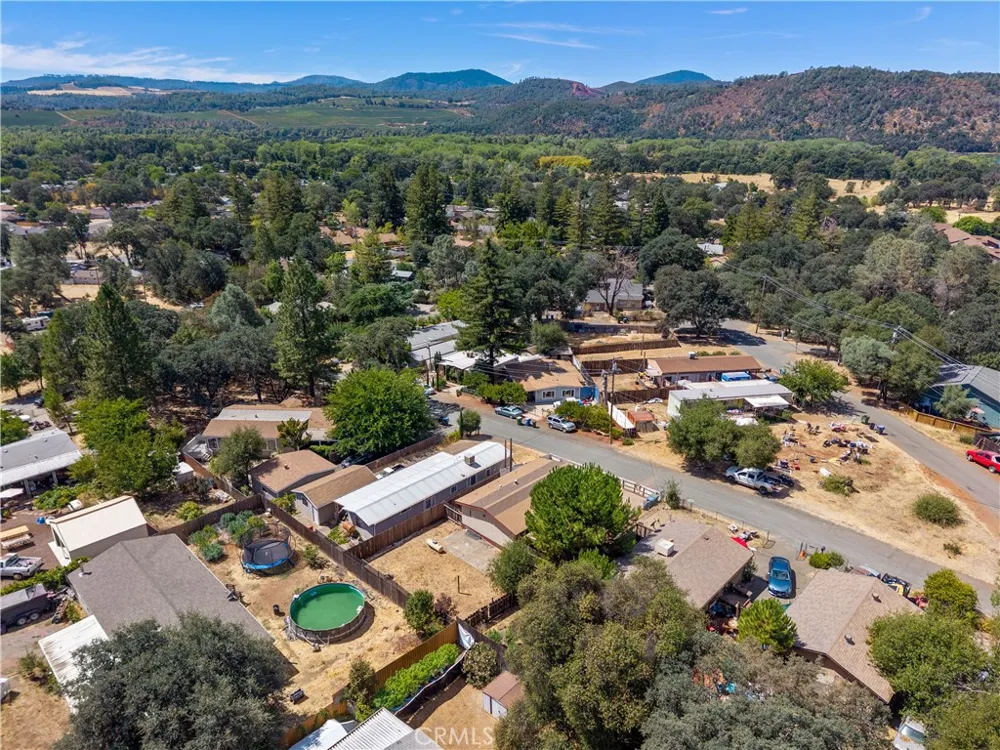 6153 James Street Clearlake, CA 95422