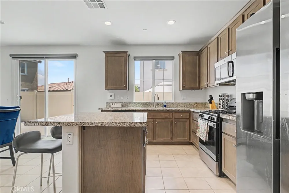 29126 Red Alder Lake Elsinore, CA 92530