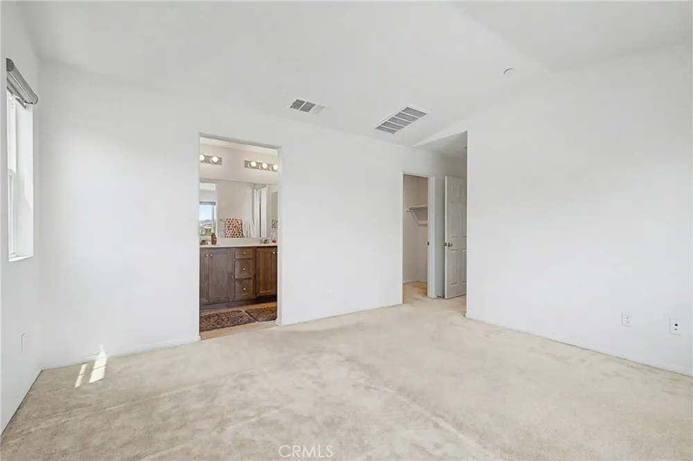 29126 Red Alder Lake Elsinore, CA 92530