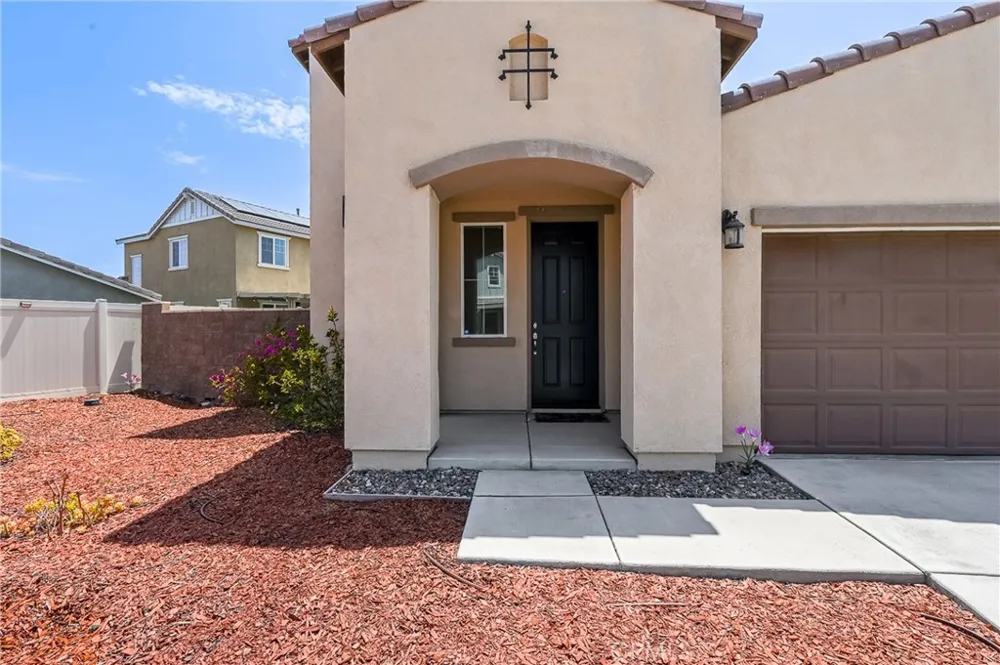 29126 Red Alder Lake Elsinore, CA 92530