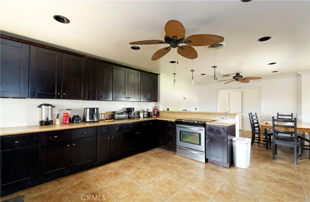 460 Seville Blythe, CA 92225