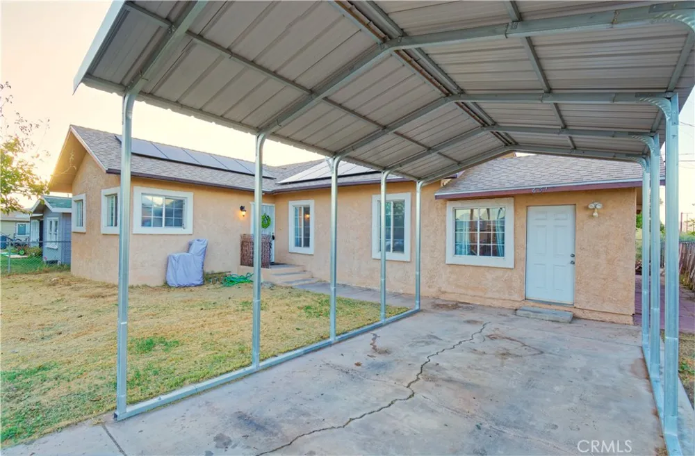 631 W California Blythe, CA 92225