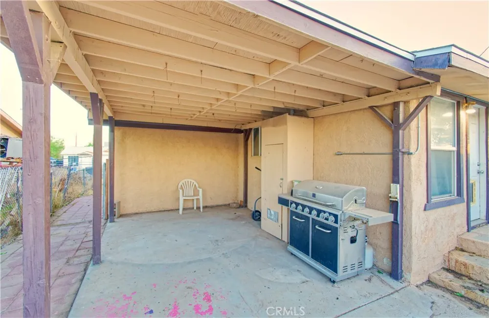 631 W California Blythe, CA 92225