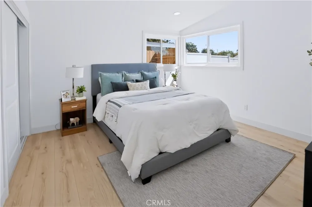 2225 Maple Costa Mesa, CA 92627