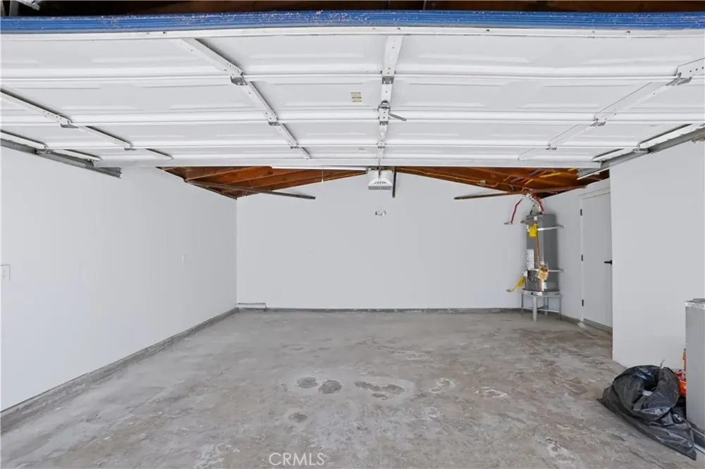 2225 Maple Costa Mesa, CA 92627