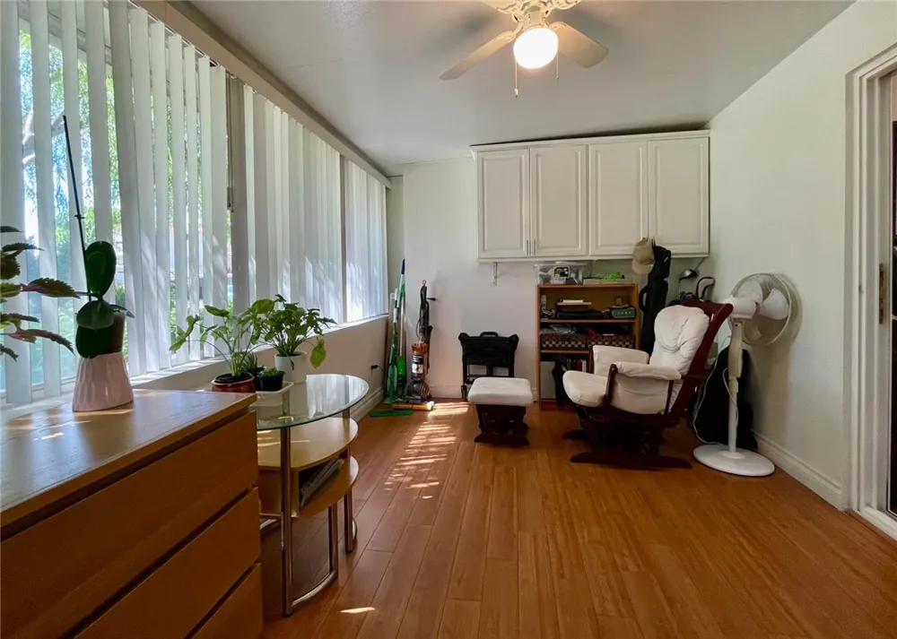 2311 Via Puerta #B Laguna Woods, CA 92637