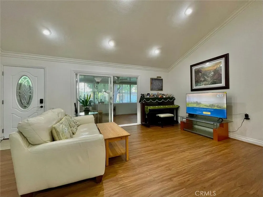 2311 Via Puerta #B Laguna Woods, CA 92637