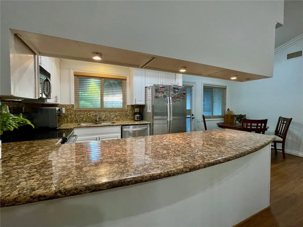 2311 Via Puerta #B Laguna Woods, CA 92637