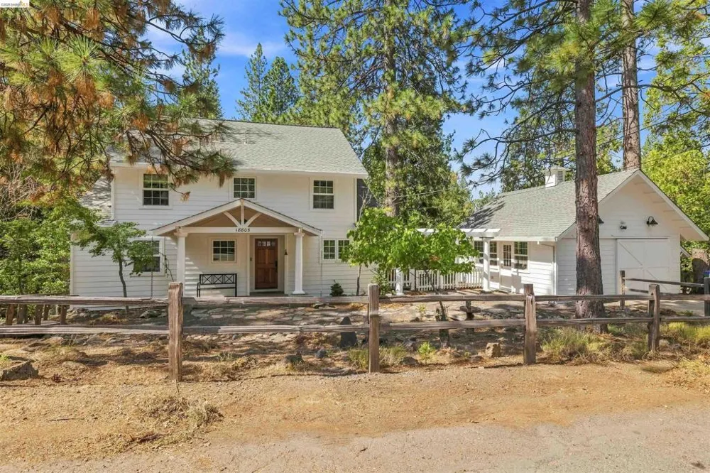 18805 BROADHURST DR Twain Harte, CA 95383