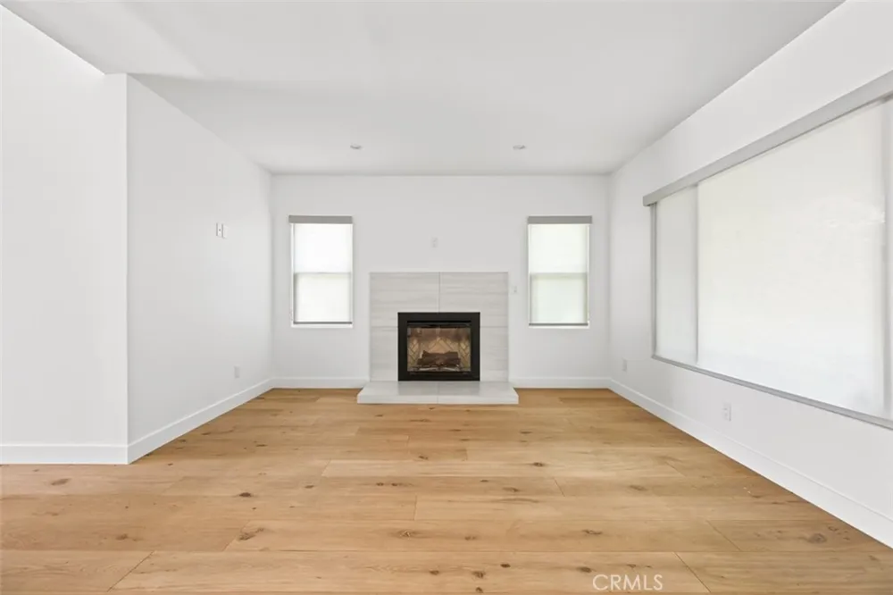 641 E Grinnell Burbank, CA 91501