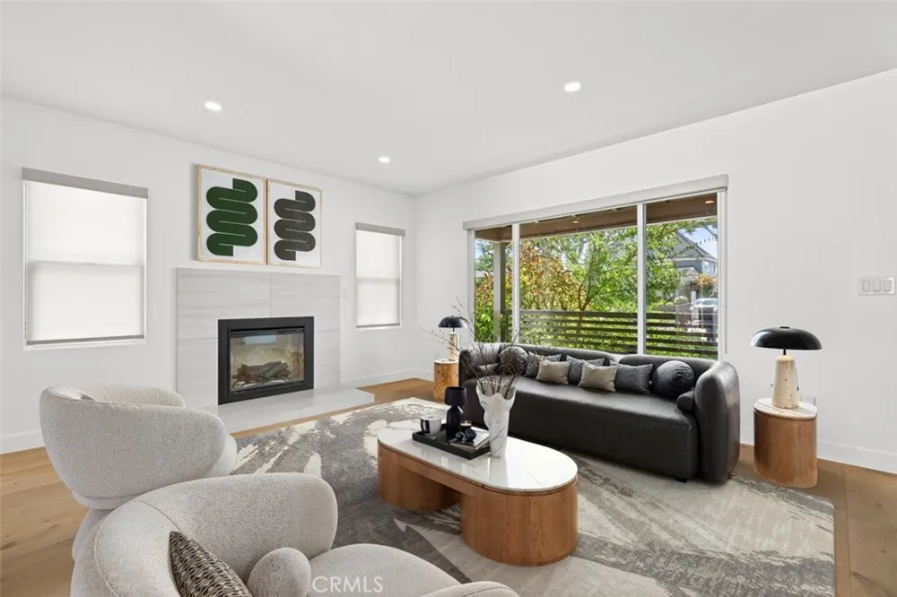 641 E Grinnell Burbank, CA 91501
