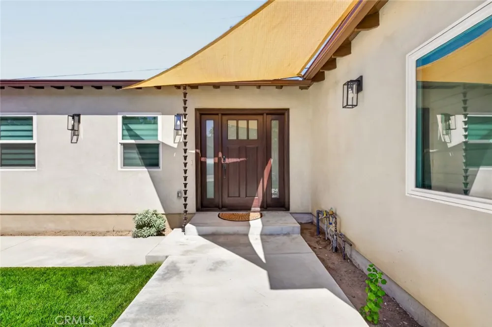 641 E Grinnell Burbank, CA 91501
