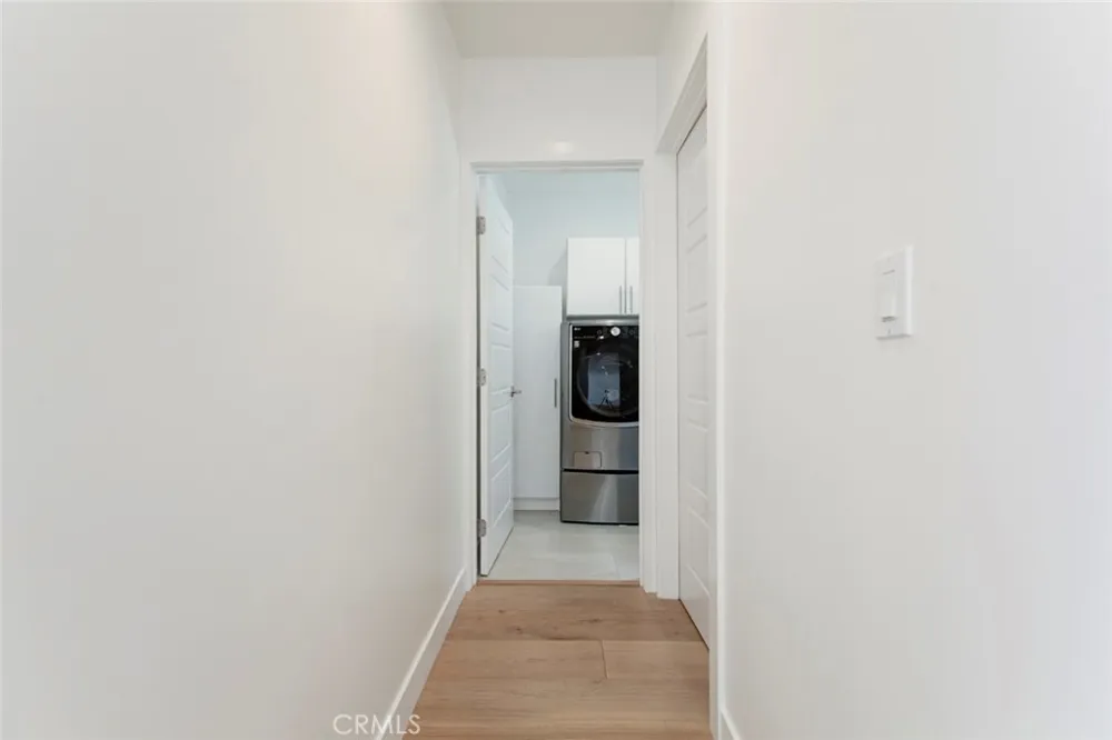 641 E Grinnell Burbank, CA 91501