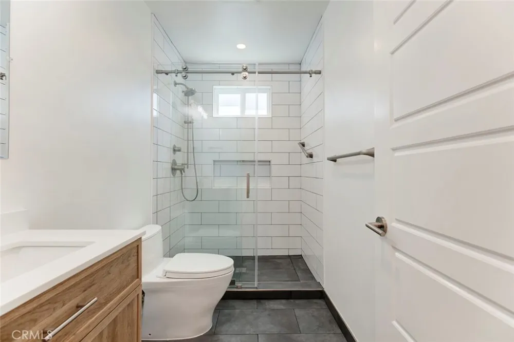 641 E Grinnell Burbank, CA 91501