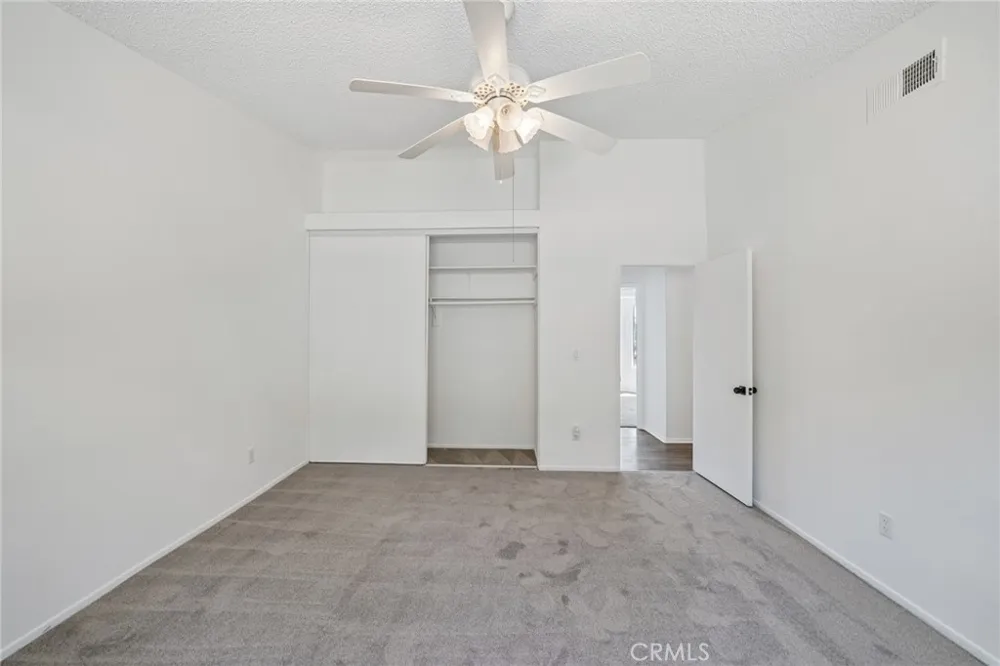 2320 W Sunrise Drive Rialto, CA 92377