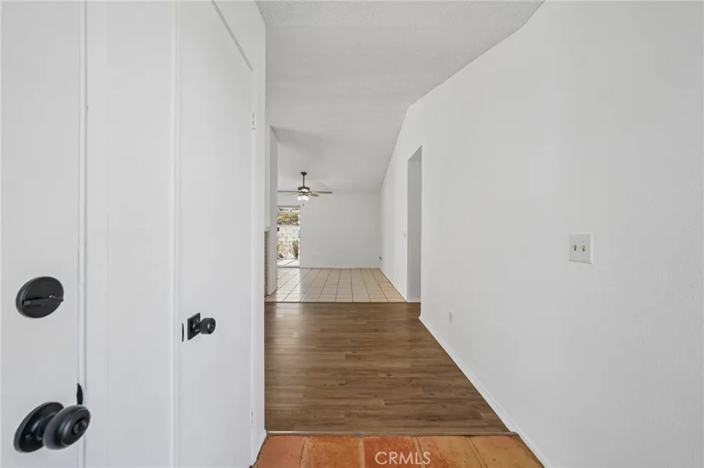2320 W Sunrise Drive Rialto, CA 92377
