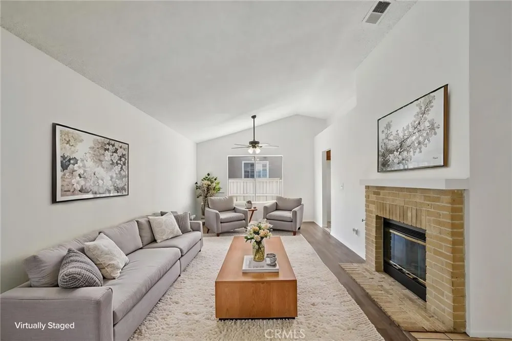 2320 W Sunrise Drive Rialto, CA 92377