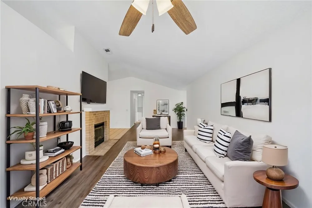 2320 W Sunrise Drive Rialto, CA 92377